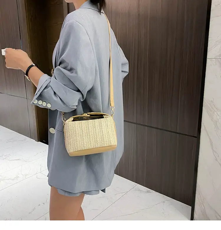 Korean Style Straw Crossbody Bag for Women 2025 — feature 10
