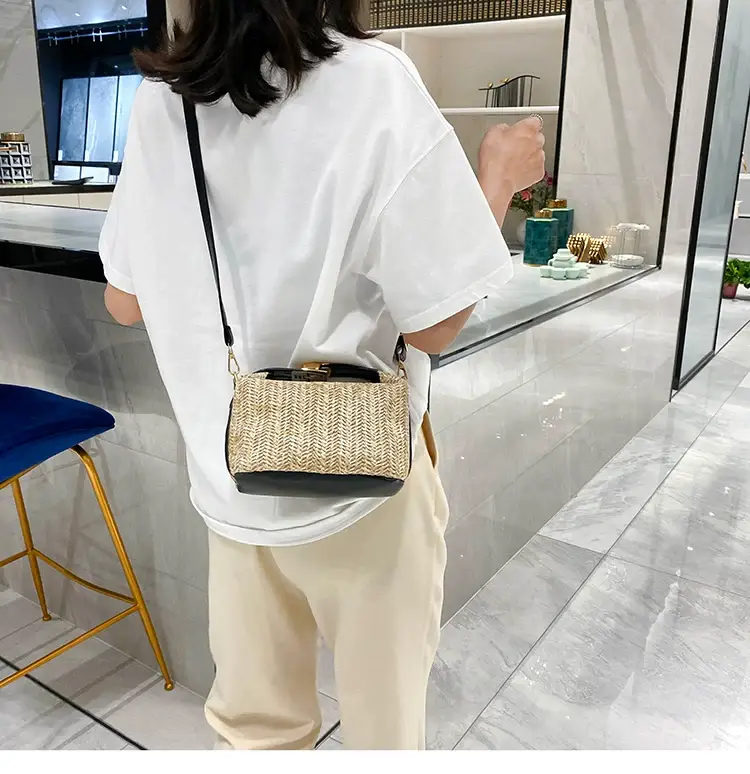 Korean Style Straw Crossbody Bag for Women 2025 — feature 17