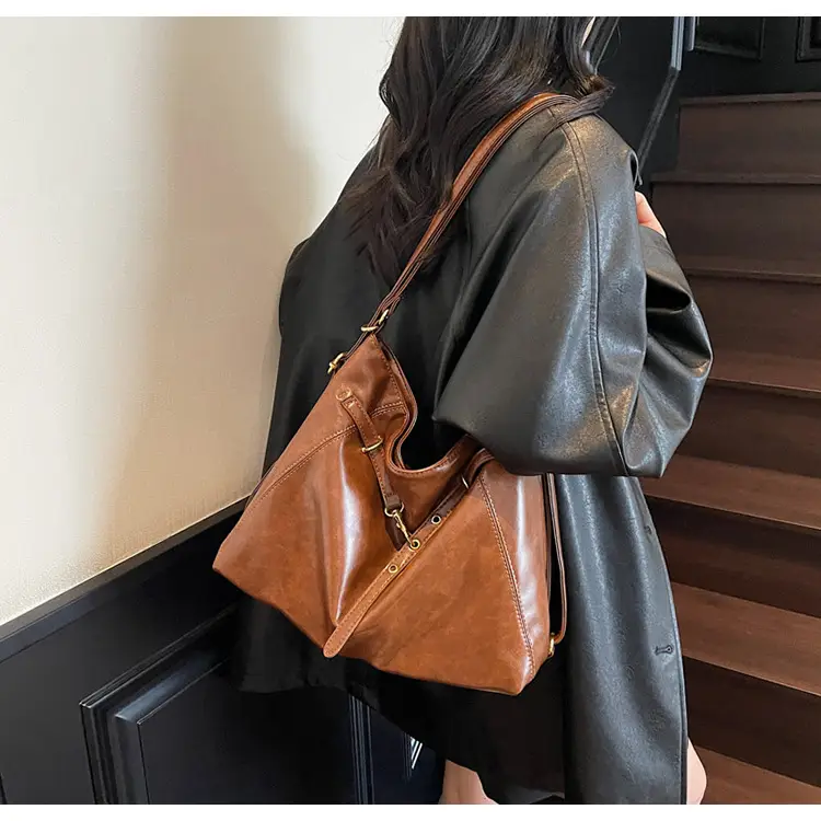 Women Retro Brown Leather Tote Bag Single Shoulder Underarm — feature 22