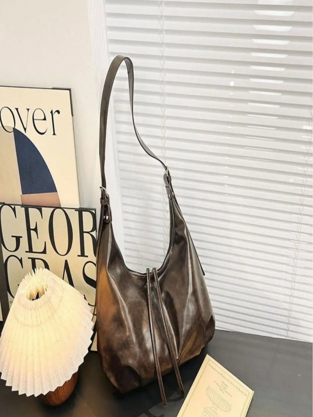 Black Retro Crossbody Shoulder Tote Bag 2025 - Image 4
