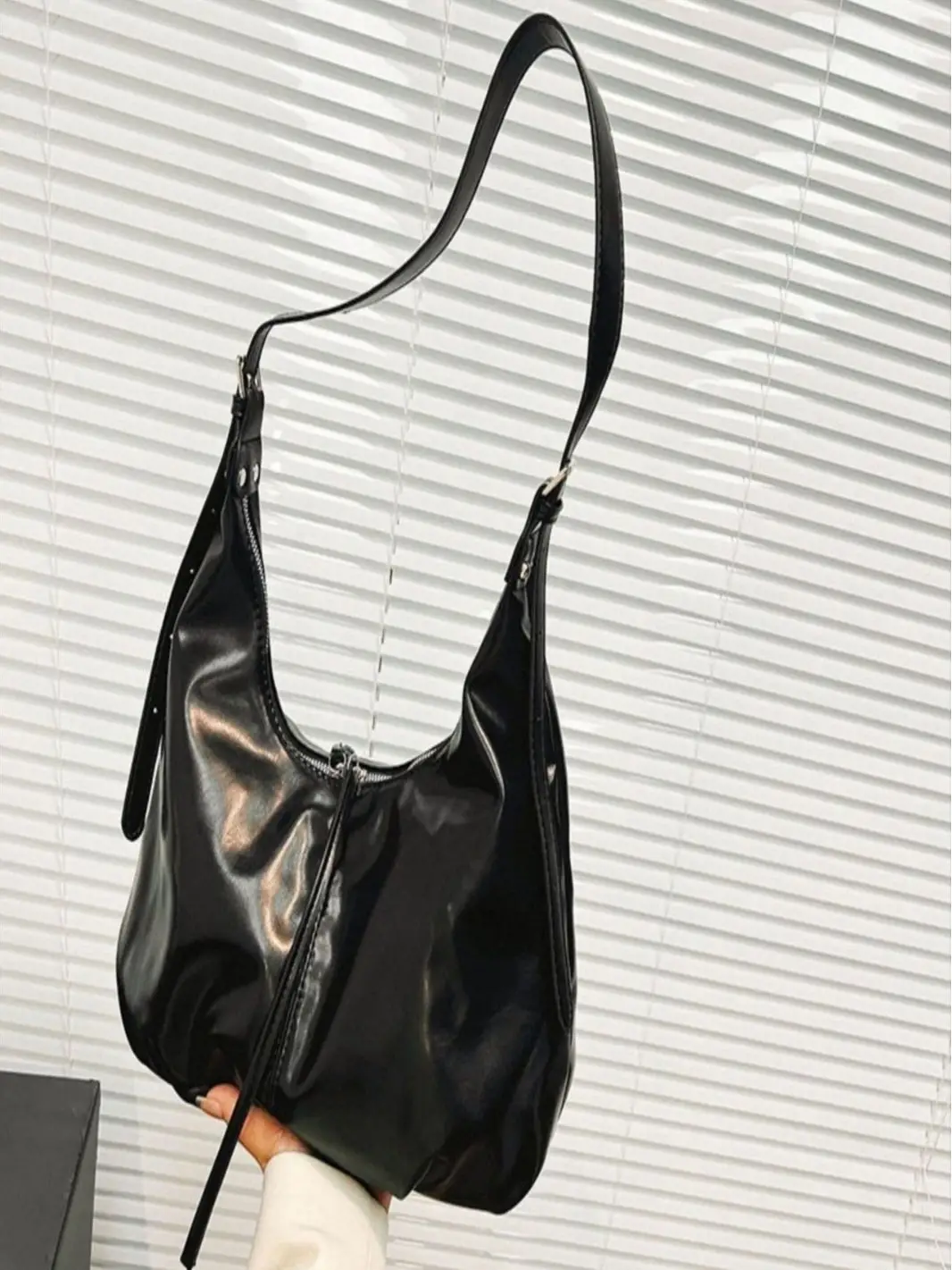 Black Retro Crossbody Shoulder Tote Bag 2025 - Image 7