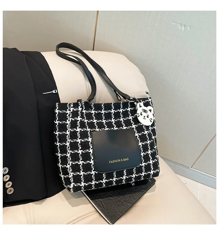 Women's Black Plaid Shoulder Bag with White Tag — feature 46