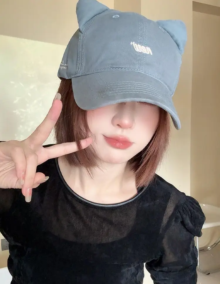Korean Style Cat Ears Baseball Cap with Embroidered Letter — feature 4