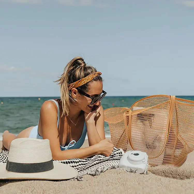Women's Mesh Beach Bag Shoulder Bag Summer Travel Storage — feature 4