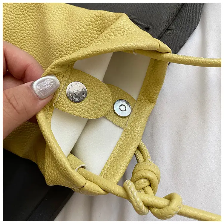 Pink Crossbody Bag for Women Autumn Winter Travel — feature 8