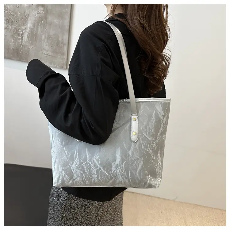 Women's 2025 Autum Tote Bag Large Capacity Shoulder Bag — feature 9
