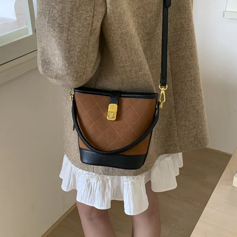 Retro Brown Bucket Bag with Gold Plated Handle - Image 6