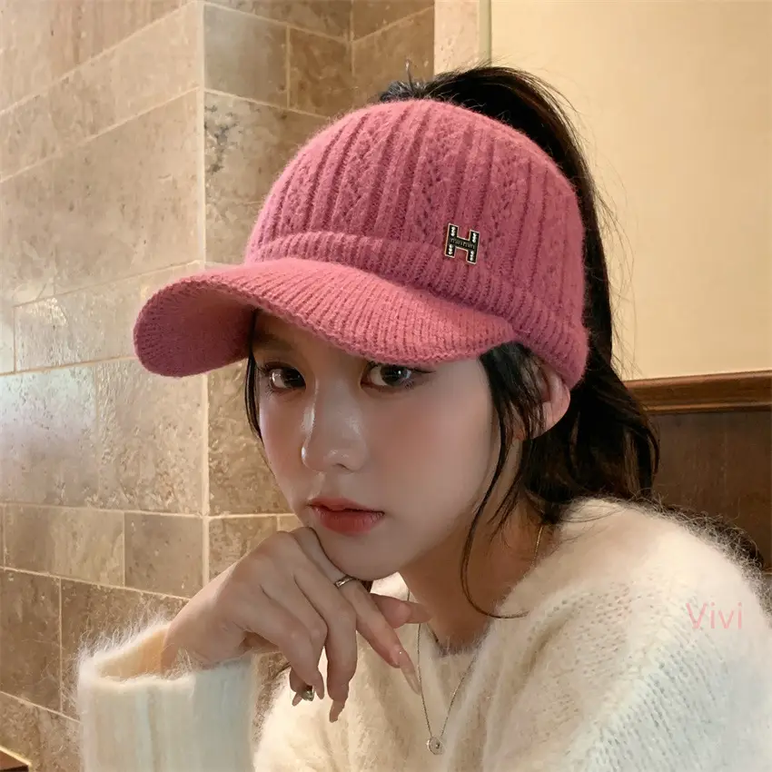 Women's Maroon Knitted Baseball Cap with H Logo