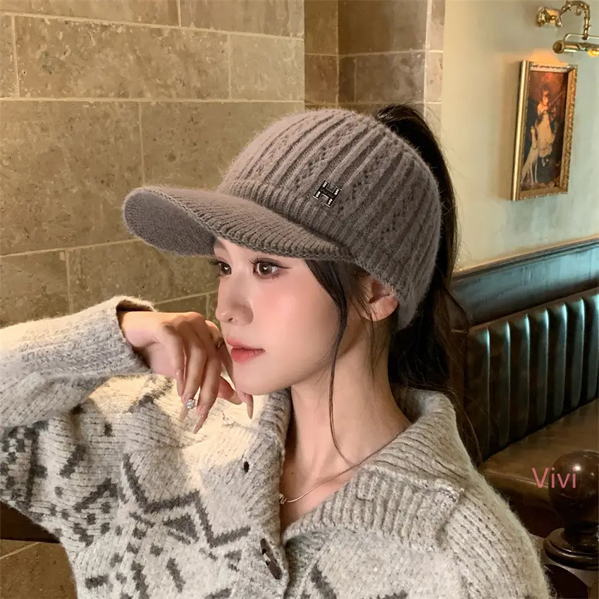 Women's Maroon Knitted Baseball Cap with H Logo — feature 21