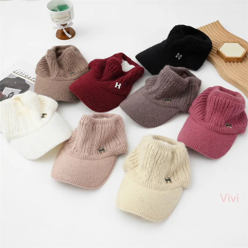 Women's Maroon Knitted Baseball Cap with H Logo — feature 4