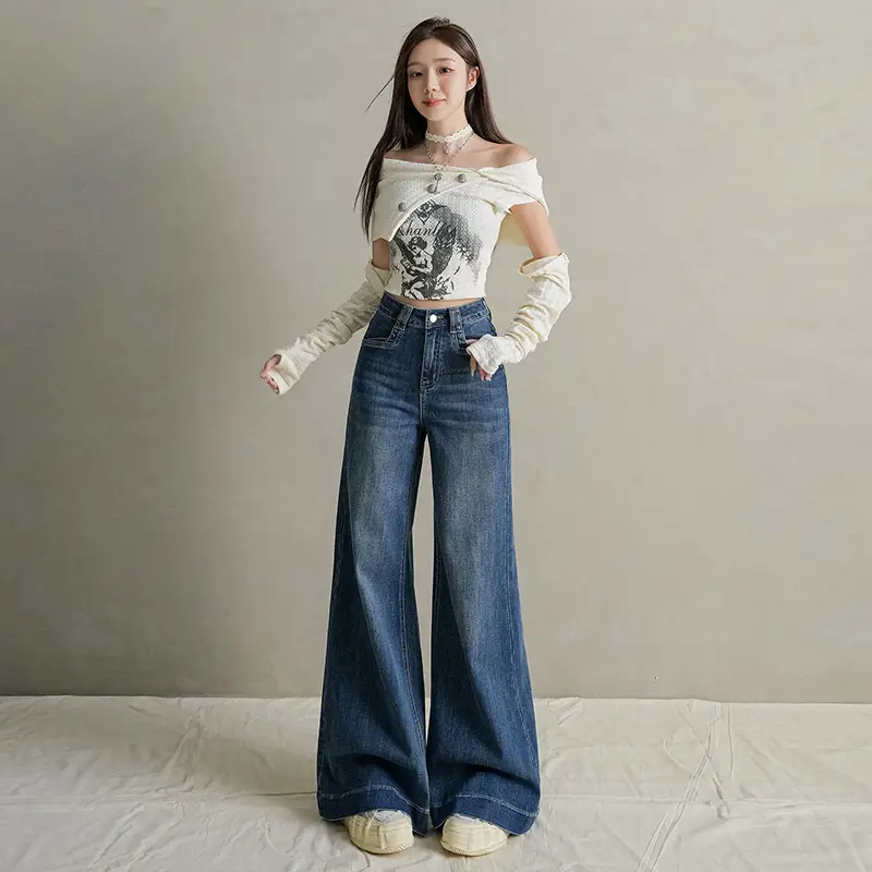 Women Dark Blue Wide Leg Jeans with Plaid Sleeves