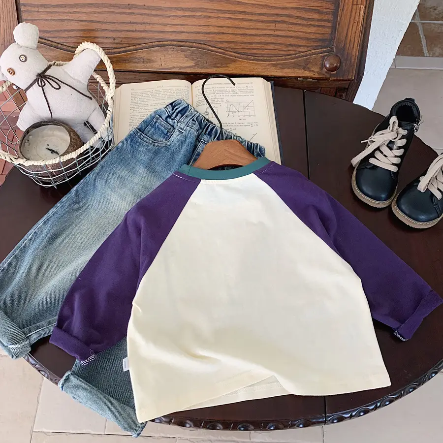 Girls Cotton Raglan Sleeve T-Shirt Purple White Graphic Print — feature 5