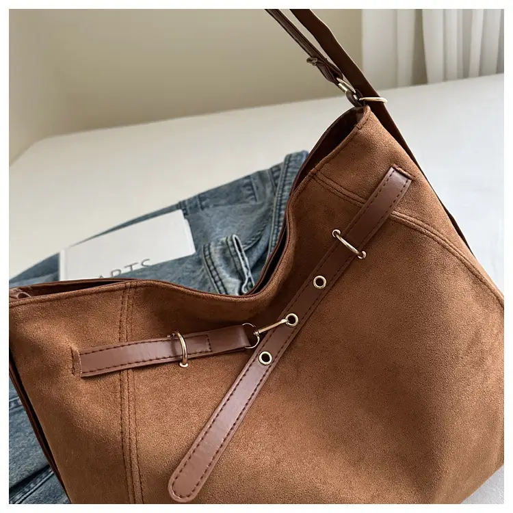 Velvet Shoulder Bag Large Capacity 2026 Women — feature 30