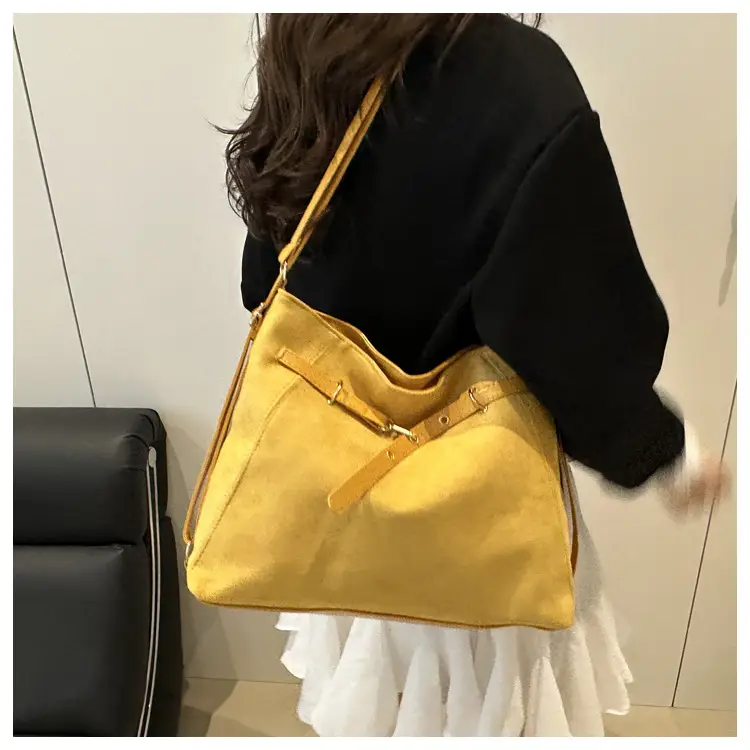 Velvet Shoulder Bag Large Capacity 2026 Women — feature 45