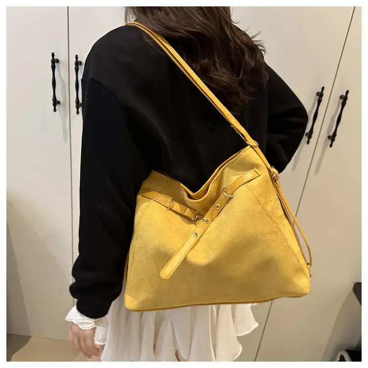 Velvet Shoulder Bag Large Capacity 2026 Women — feature 50