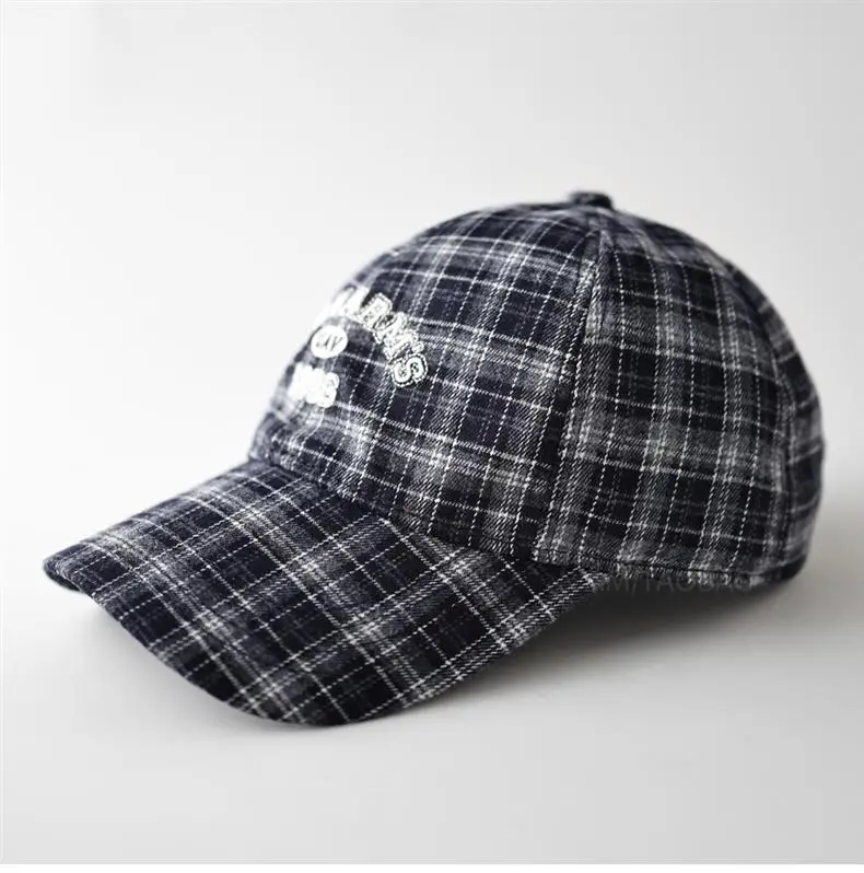 Men Plaid Letter Embroidered Baseball Cap — feature 7