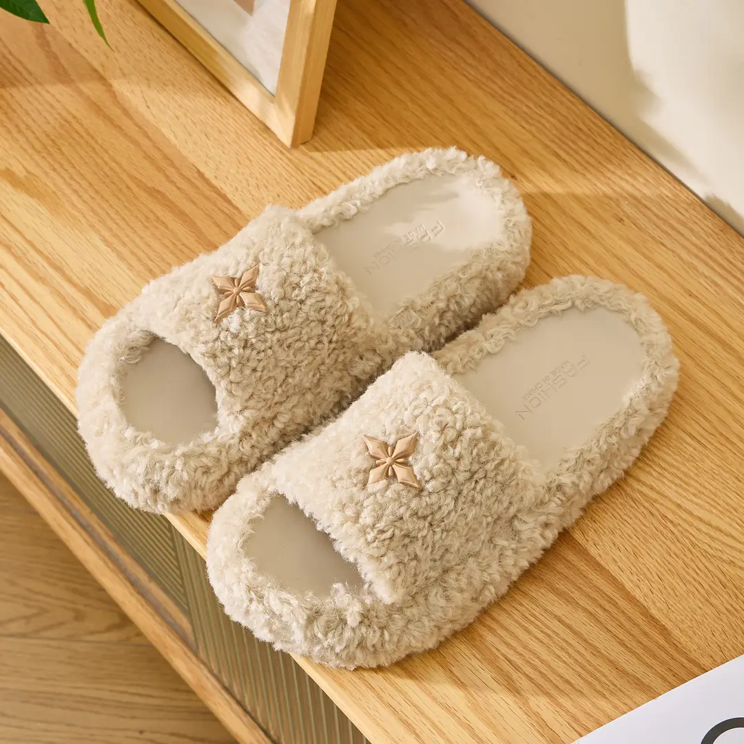 Furry Slippers for Women's Outer Wear 2025 New Indoor Home Winter Internet Celebrity Thick-Soled Furry Plush Shoes Autumn and Winter - Image 2