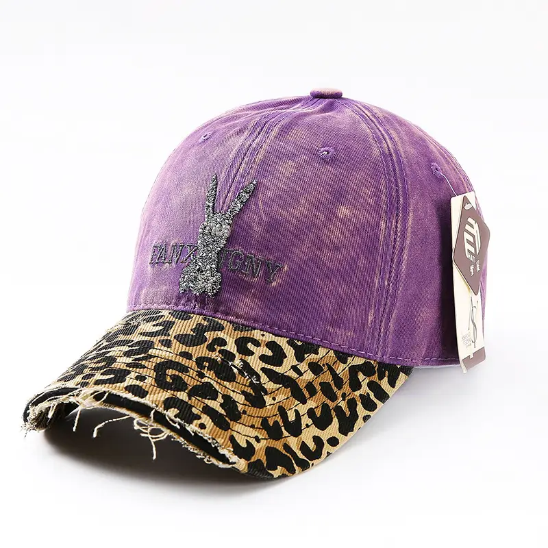 2025 Retro Leopard Print Sweet Cool Rhinestone Letter Duckbill Cap for Women - Image 5