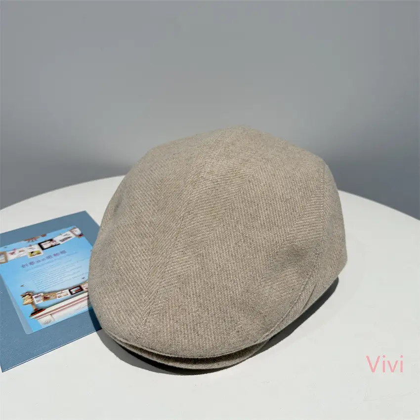 Women's Warm Solid Color Baseball Cap with Short Brim - Image 3