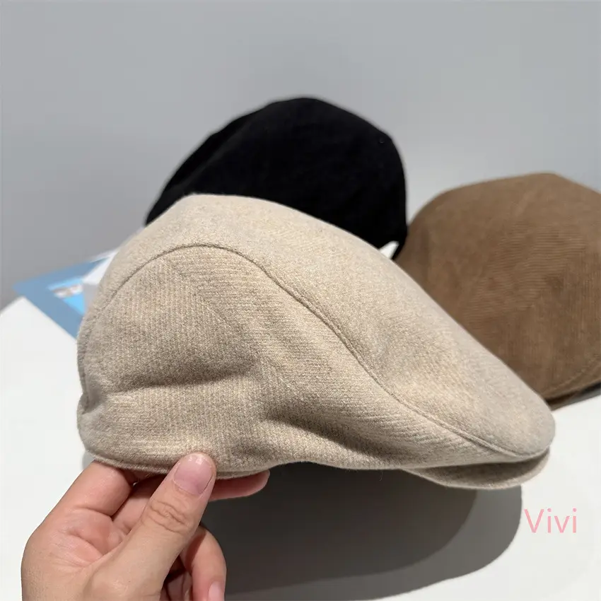 Women's Warm Solid Color Baseball Cap with Short Brim — feature 3