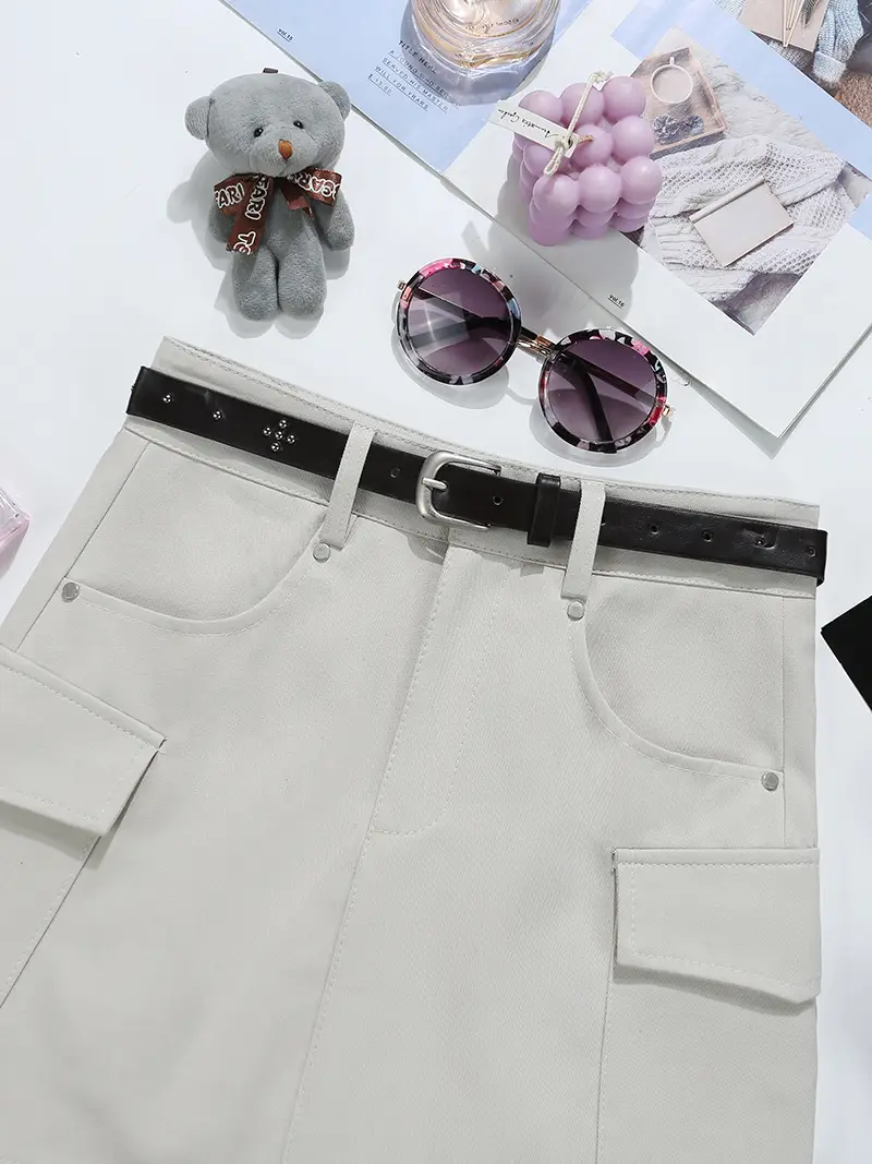 Brown Belted High-Waisted Cargo Skirt 2025 — feature 5