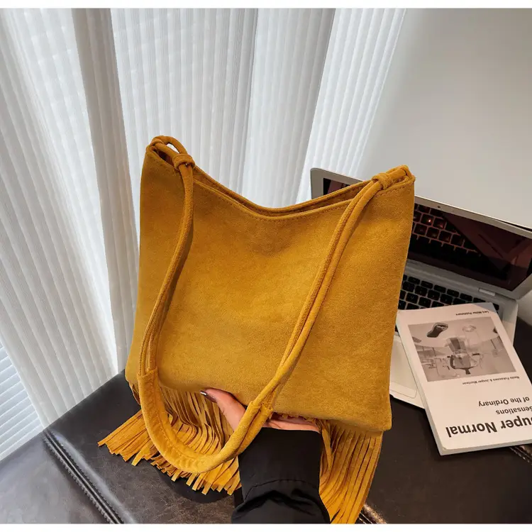 Black Fringe Crossbody Bag for Women Large Capacity — feature 15