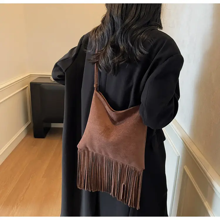 Black Fringe Crossbody Bag for Women Large Capacity — feature 28