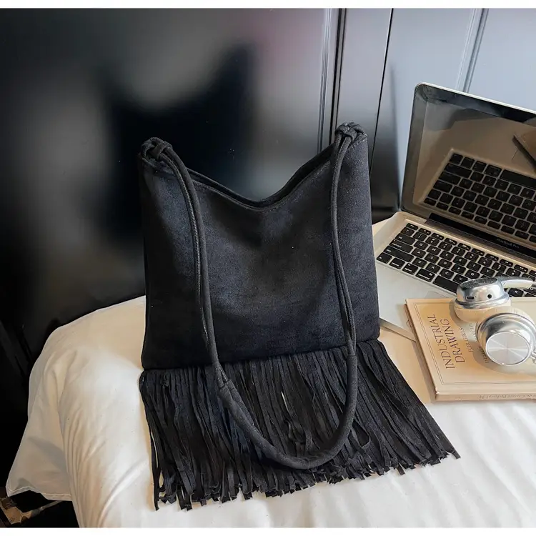 Black Fringe Crossbody Bag for Women Large Capacity — feature 8