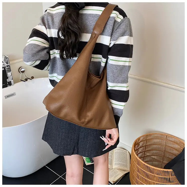 Women's Large Capacity Tote Bag Cream Summer 2025 — feature 28