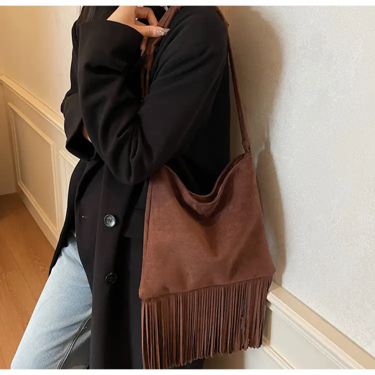 Red Fringe Crossbody Bag Large Capacity Women — feature 26