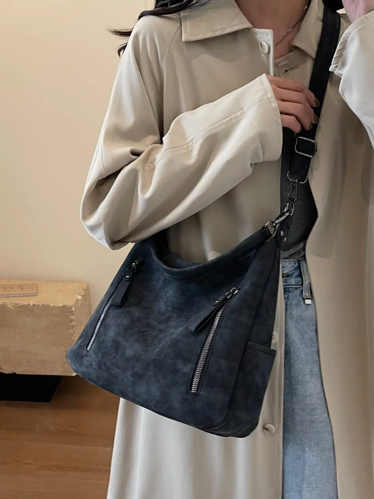 Retro Frosted Crossbody Bag Women Large Capacity - Image 6