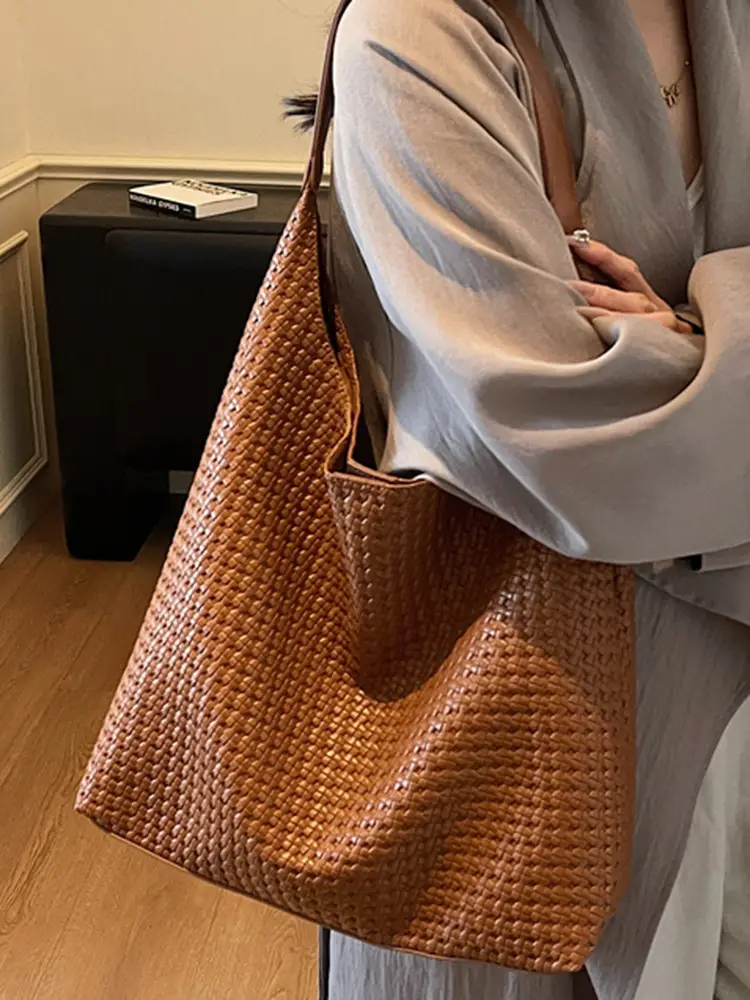 Women Woven Bag Tan Large Capacity Shoulder Bag - Image 8