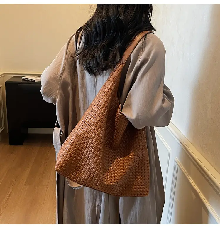 Women Woven Bag Tan Large Capacity Shoulder Bag — feature 14