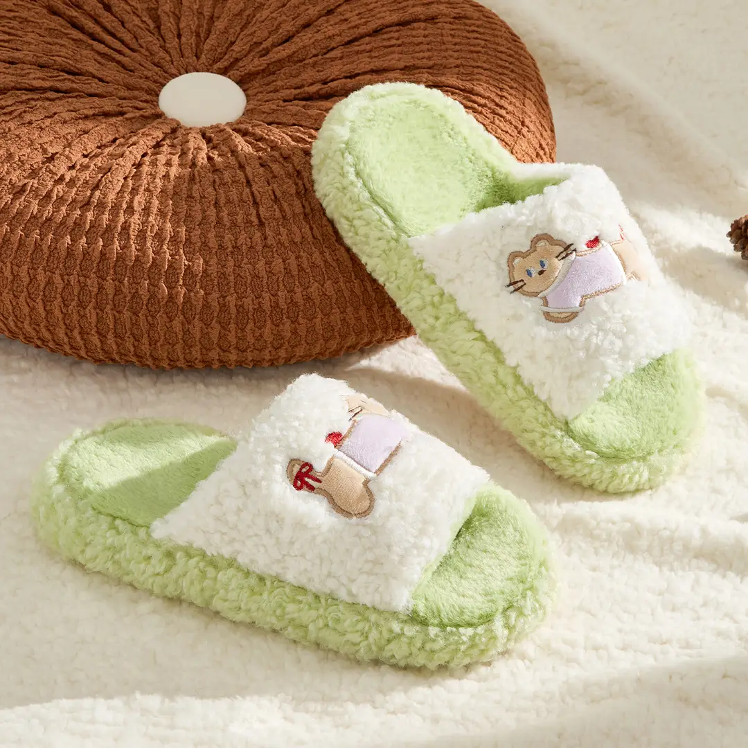 Lidani Furry Slippers for Women, 2026 New Model for Outdoor Wear, Indoor Home Thick-Soled Non-Slip Plush Cotton Slippers for Women - Image 3