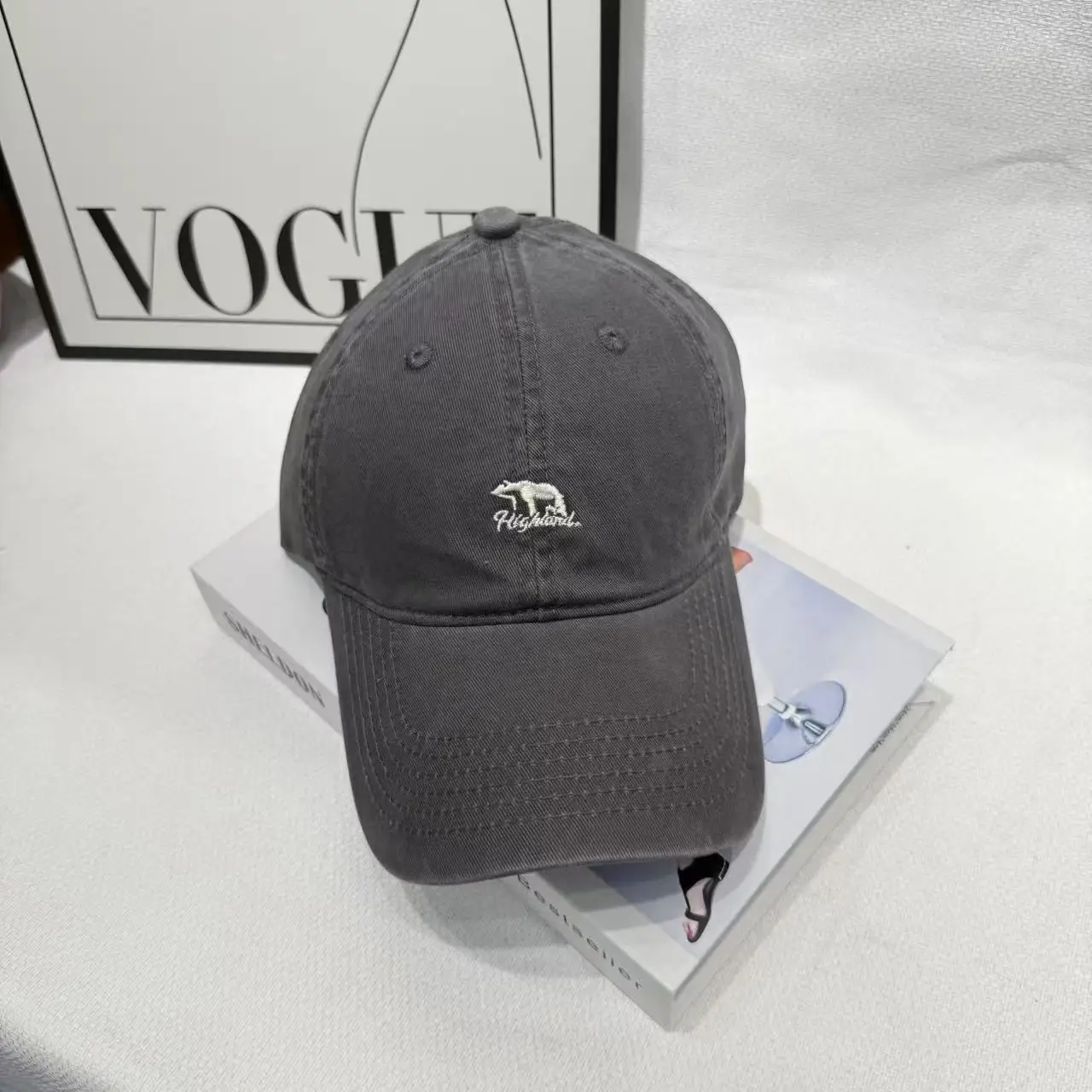 Men's Beige Bear Logo Baseball Cap with Curved Brim - Image 3