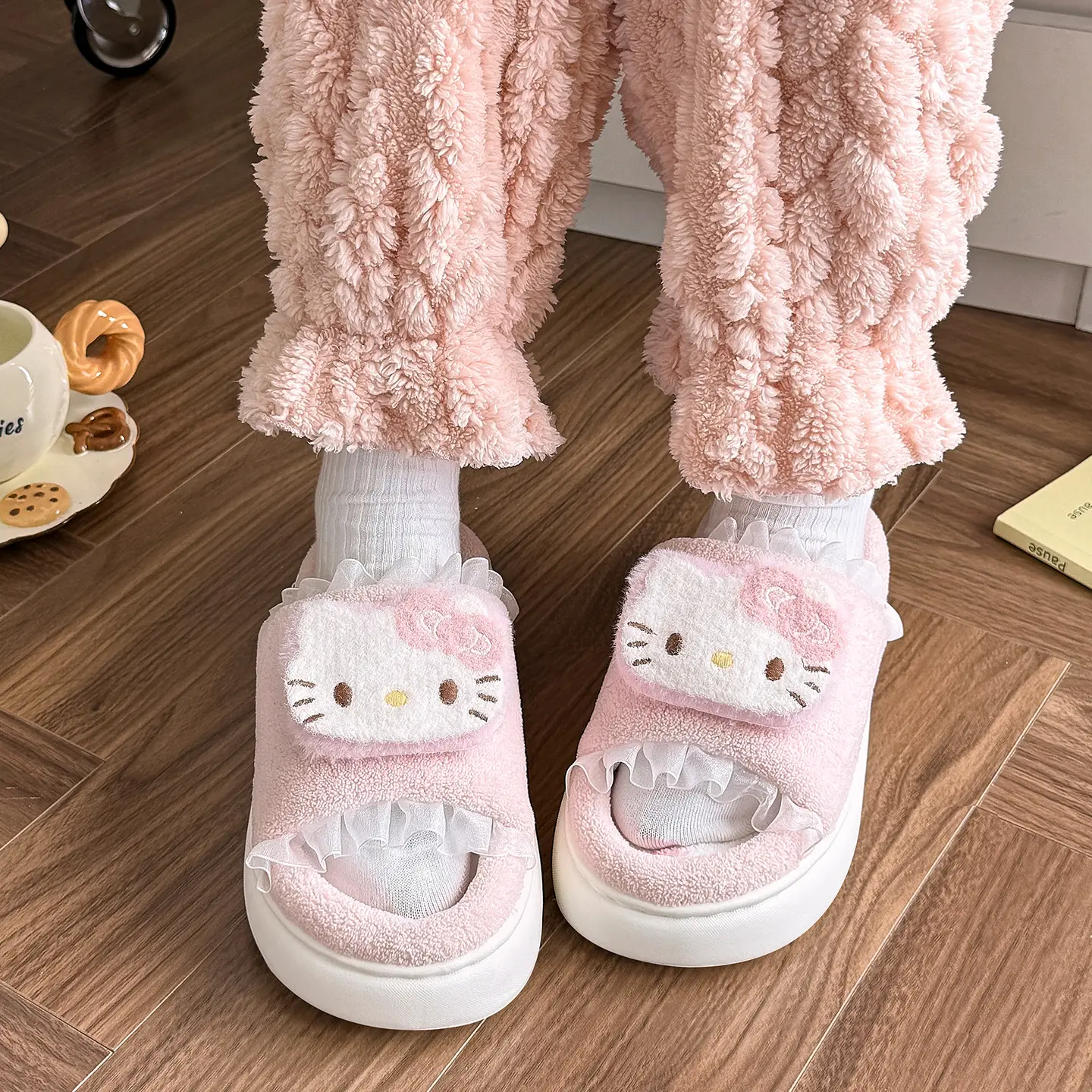 Cute Hello Kitty Stuffed Cotton Slippers Women Pink - Image 3