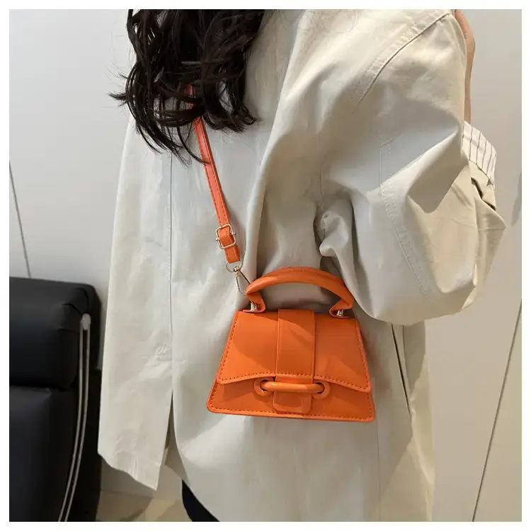 White Mini Crossbody Bag for Women 2025 — feature 16
