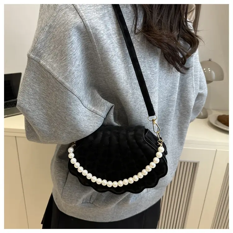 Women's Pearl Embellished Shoulder Bag 2025 Autumn — feature 9