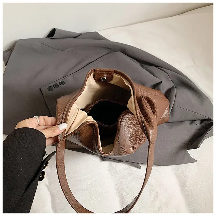 2025 Trendy Brown Leather Tote Bag for Women — feature 7