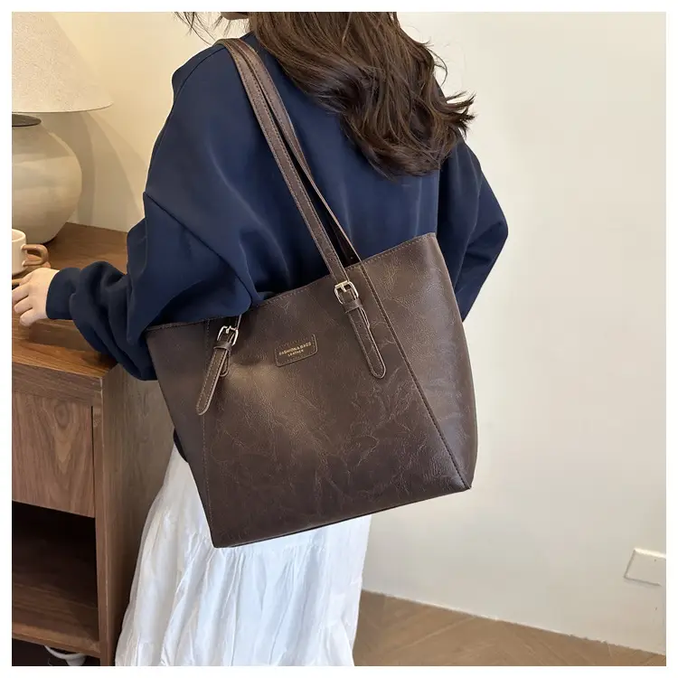 Black Korean Style Shoulder Bag for Women 2025 — feature 9