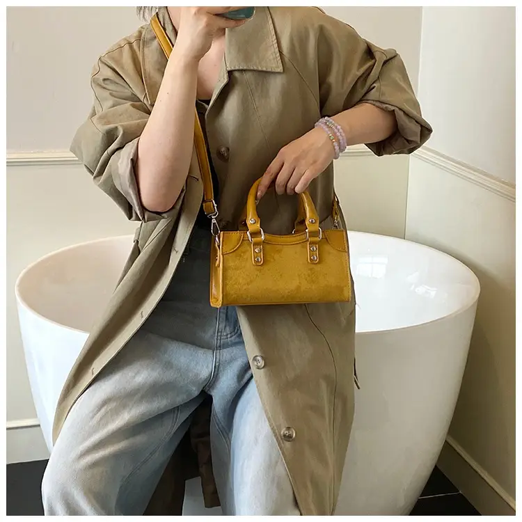 Small Square Brown Leather Handbag for Women — feature 22