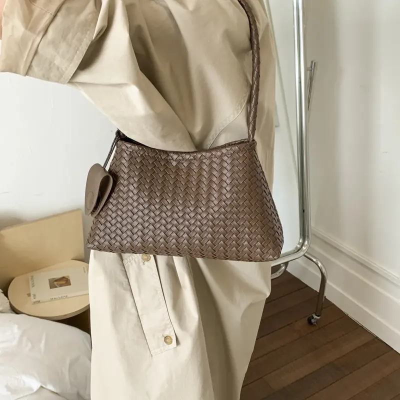 Women's Cross-Brown Woven Shoulder Bag 2025 - Image 9