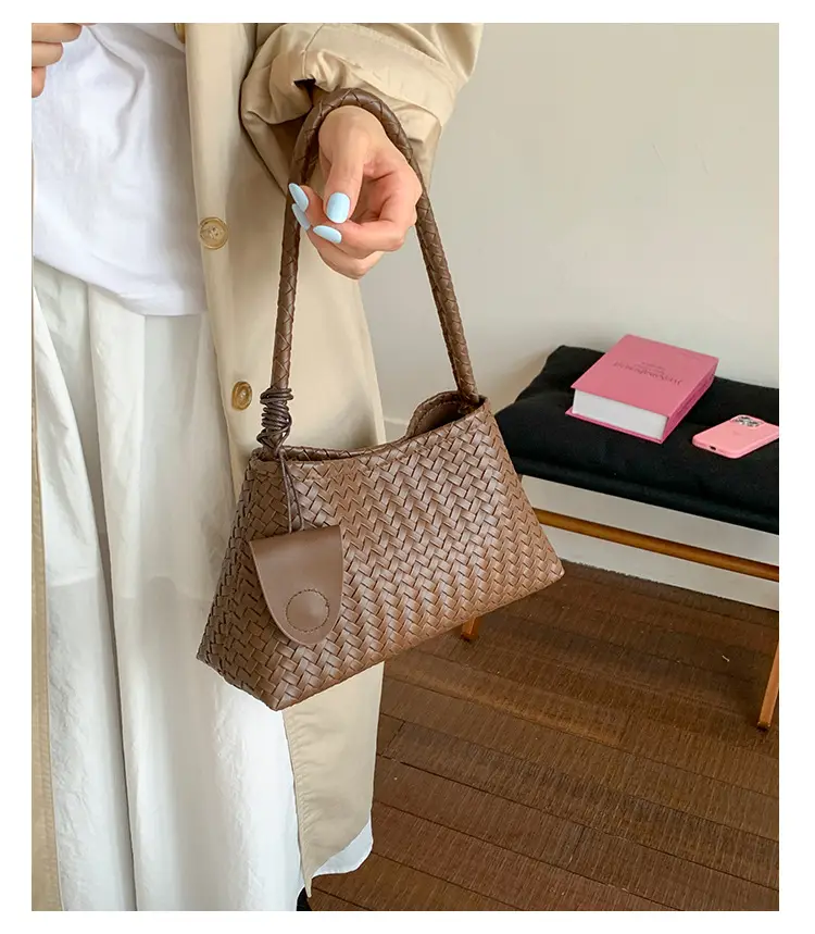 Women's Cross-Brown Woven Shoulder Bag 2025 — feature 13