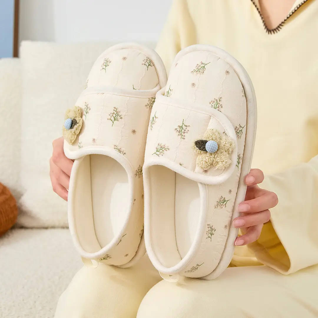 Maternity Postpartum Shoes Summer Thin Closed-Back Soft Sole Anti-Slip Cotton Slippers for Home Use Autumn and Winter Women's Home Use