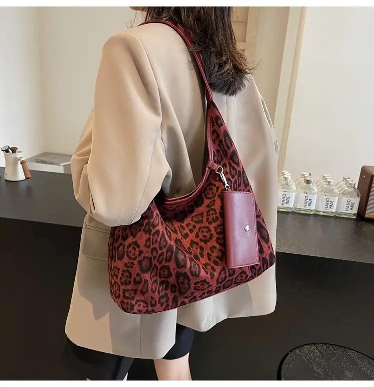 Leopard Print Large Cap Bag for Women 2025 — feature 14
