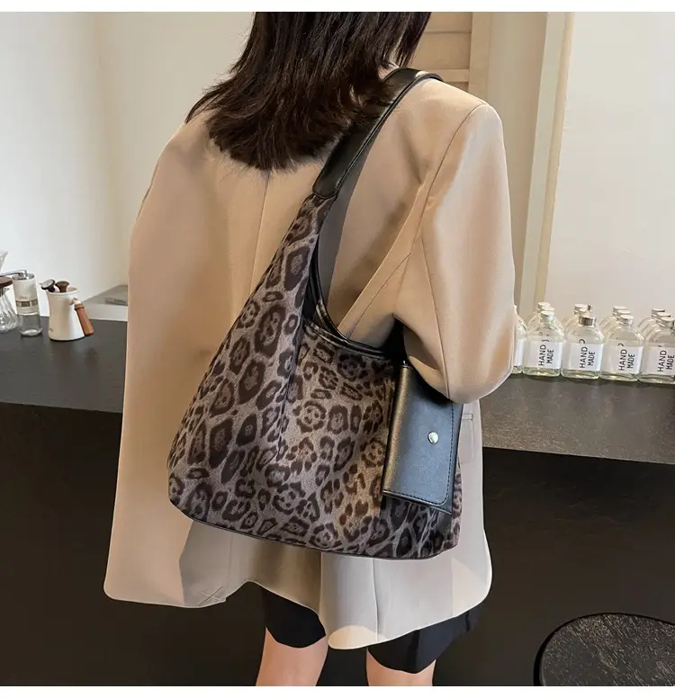 Leopard Print Large Cap Bag for Women 2025 — feature 19
