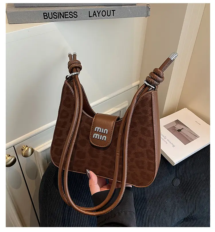 Women Crossbody Bag Brown PU Leather 2026 New — feature 1