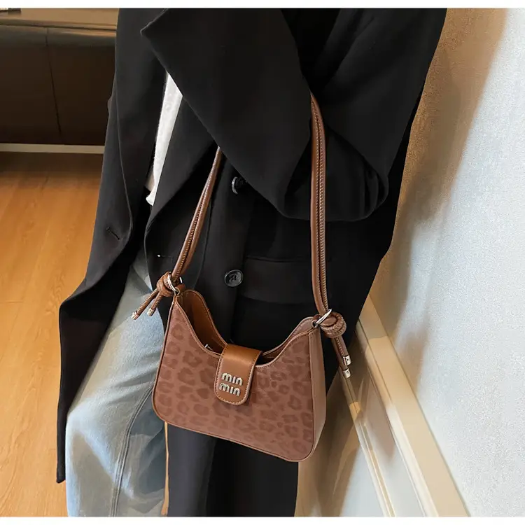 Women Crossbody Bag Brown PU Leather 2026 New — feature 15