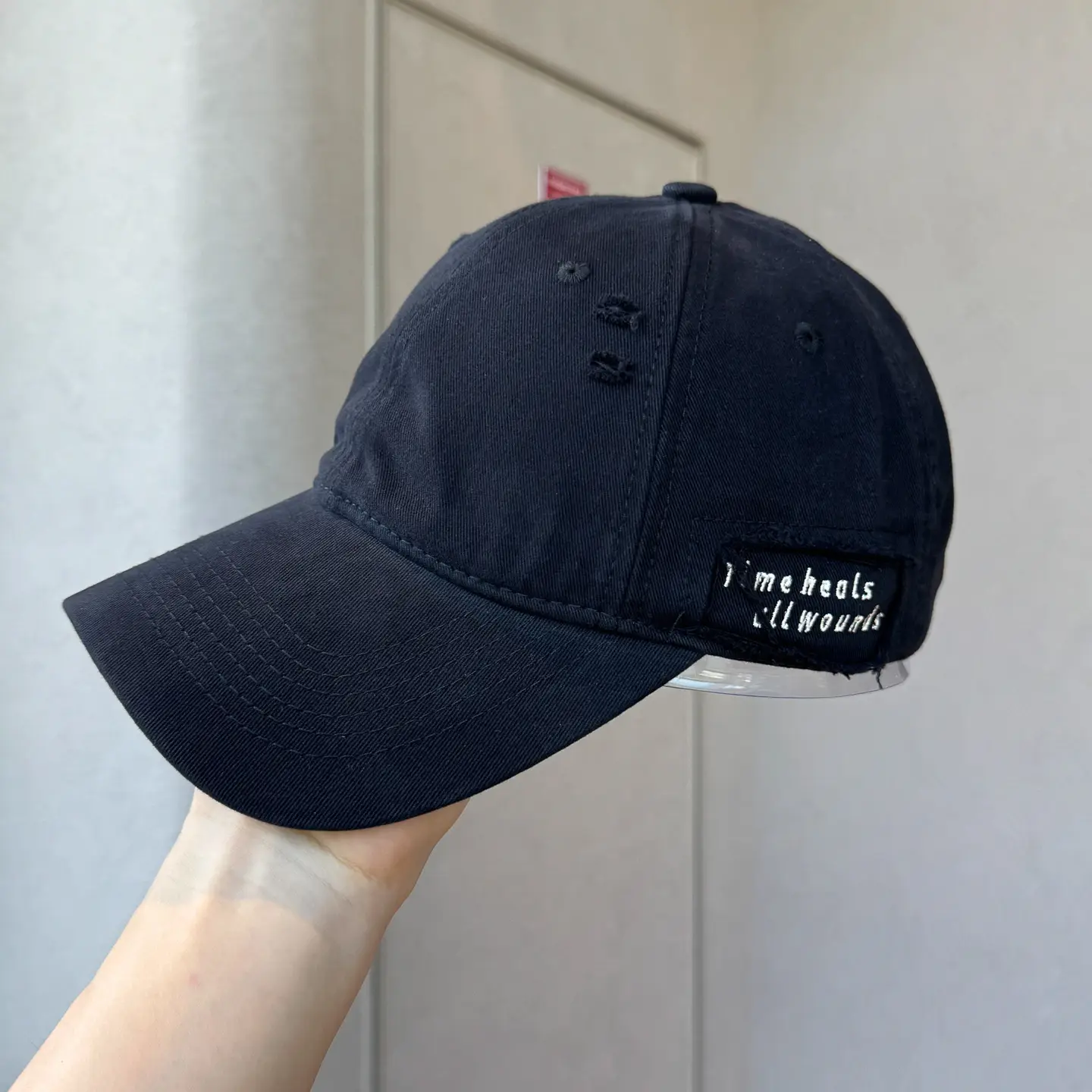 Autumn Distressed Baseball Caps for Women Large Head Wide Brim — feature 33