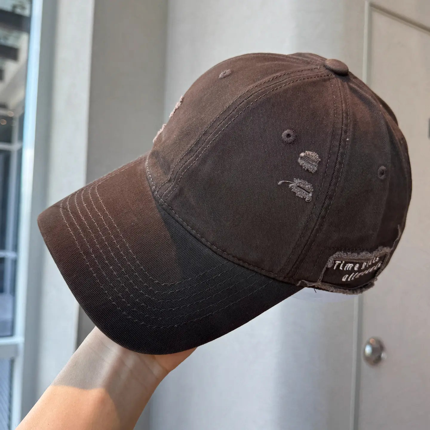 Autumn Distressed Baseball Caps for Women Large Head Wide Brim — feature 37
